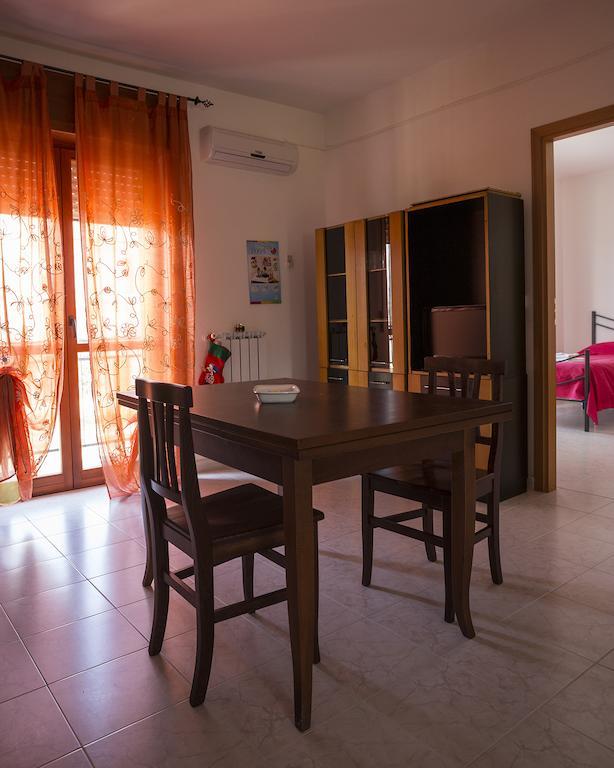 Casa Vacanze Isabella Aliano Екстер'єр фото
