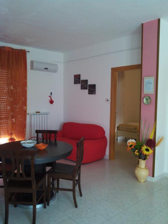 Casa Vacanze Isabella Aliano Екстер'єр фото