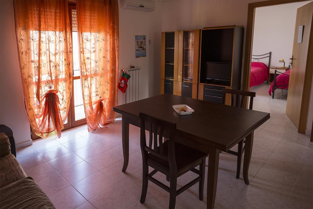 Casa Vacanze Isabella Aliano Екстер'єр фото