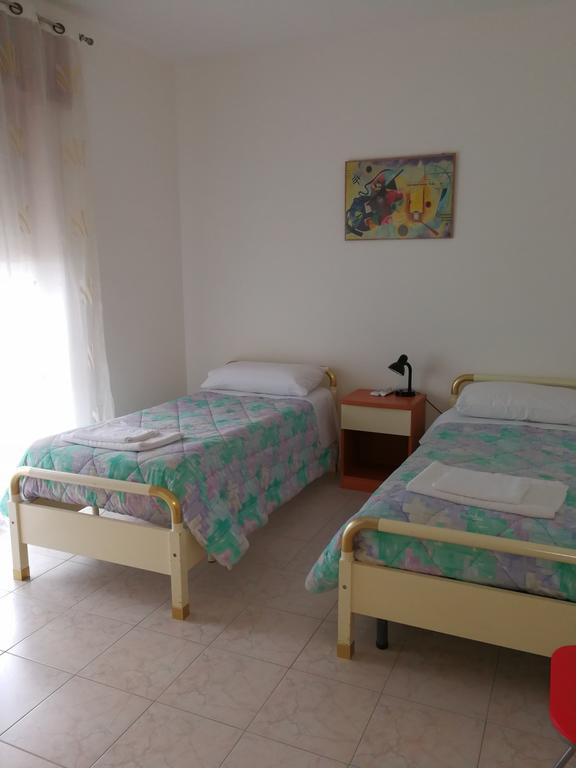 Casa Vacanze Isabella Aliano Екстер'єр фото