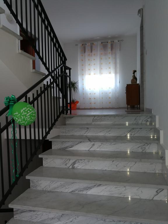 Casa Vacanze Isabella Aliano Екстер'єр фото